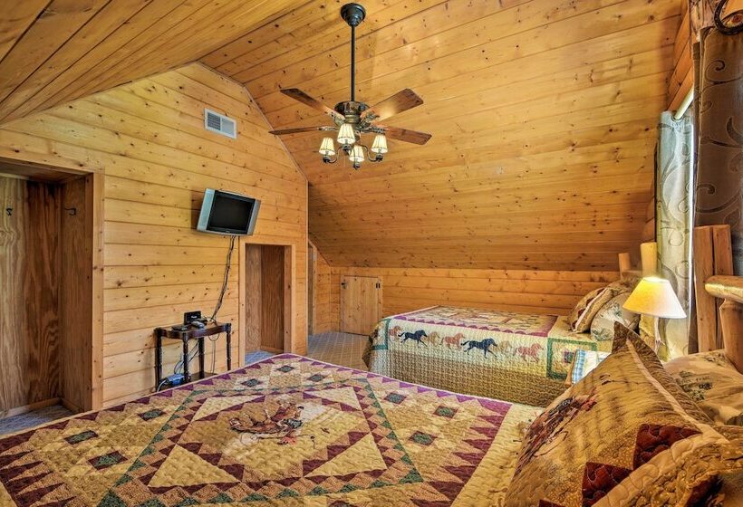 Cozy Trenton Cabin W/ Spa ~15 Mi To Lookout Mtn!