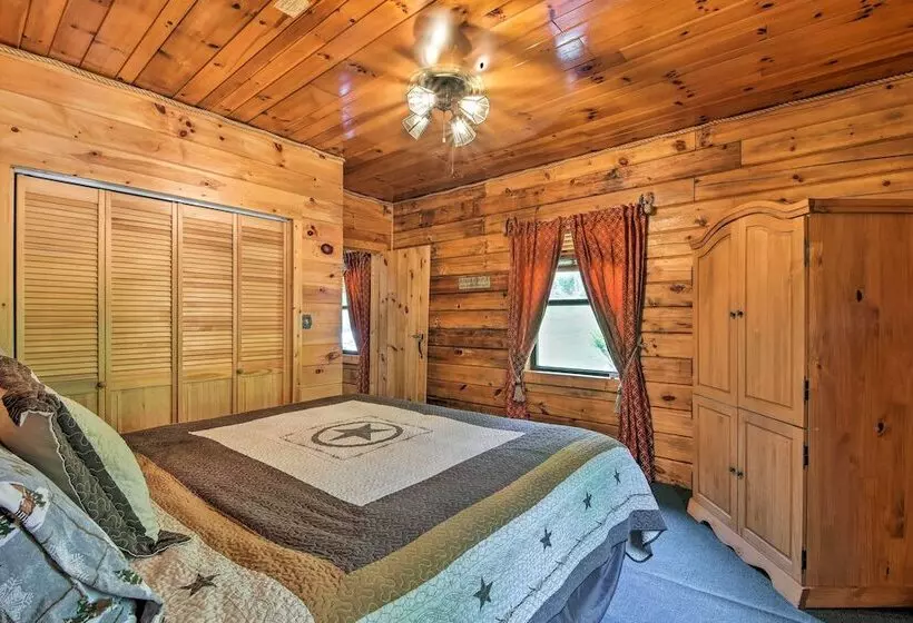 Cozy Trenton Cabin W/ Spa ~15 Mi To Lookout Mtn!