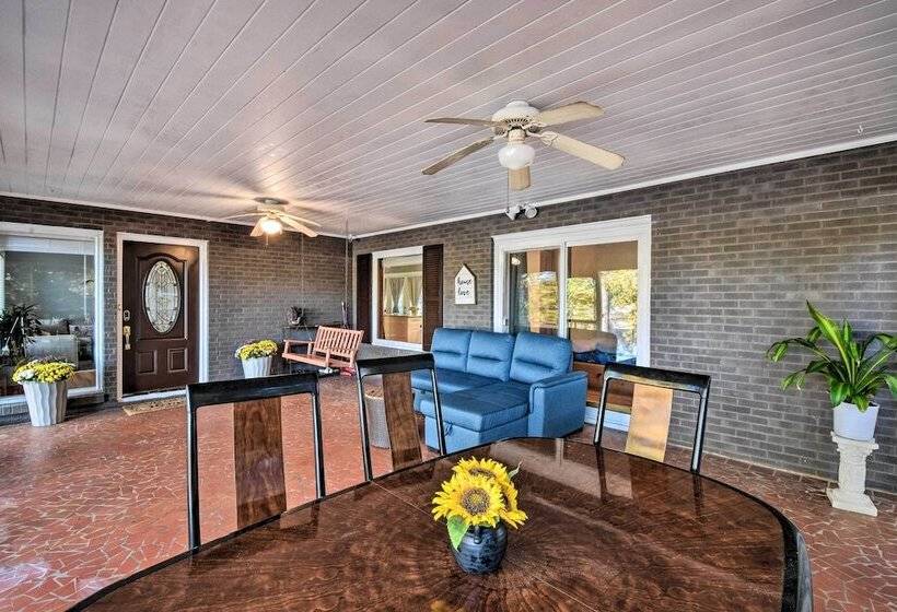 Spacious Duluth Home W/ Lake View & Fire Pit