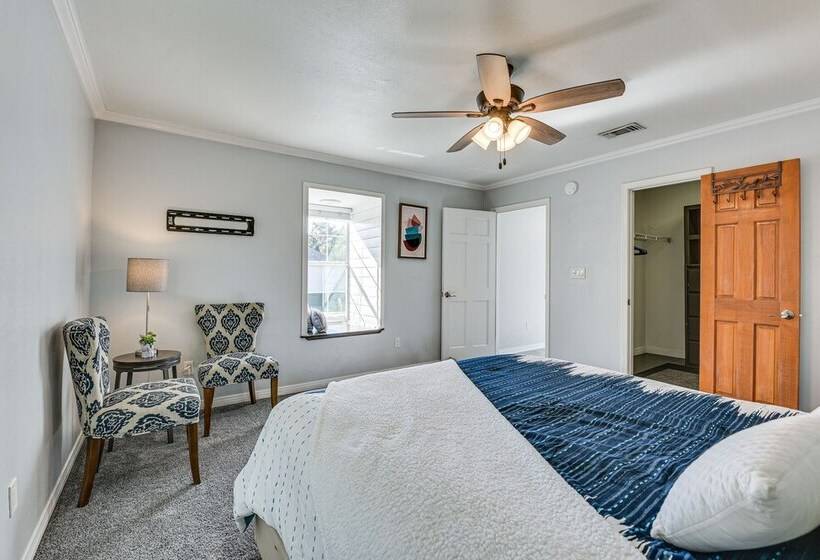 Family Friendly Duplex 6 Mi To Fort Walton Beach!