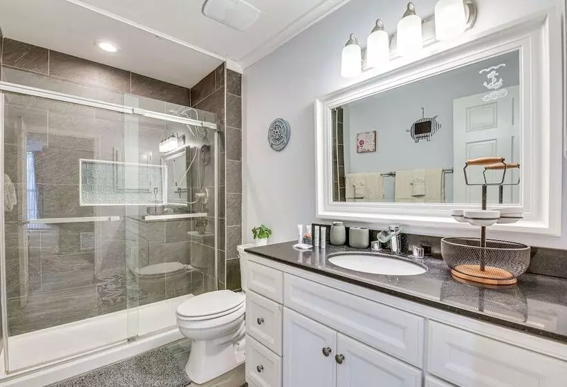 Family Friendly Duplex 6 Mi To Fort Walton Beach!