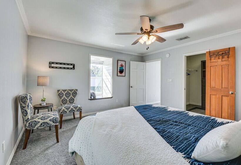 Family Friendly Duplex 6 Mi To Fort Walton Beach!