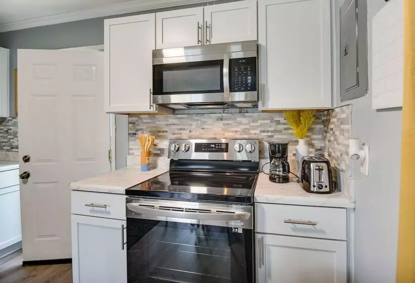 Hampton Vacation Rental: Central Location, Patio