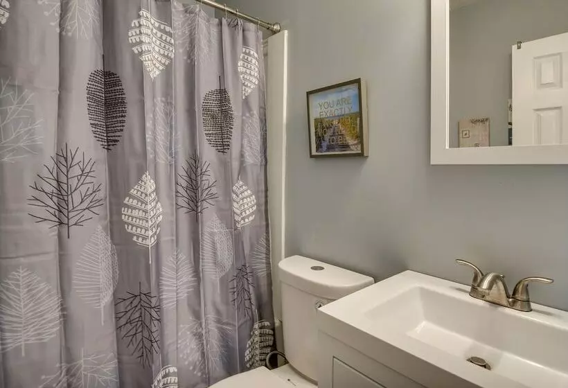 Hampton Vacation Rental: Central Location, Patio