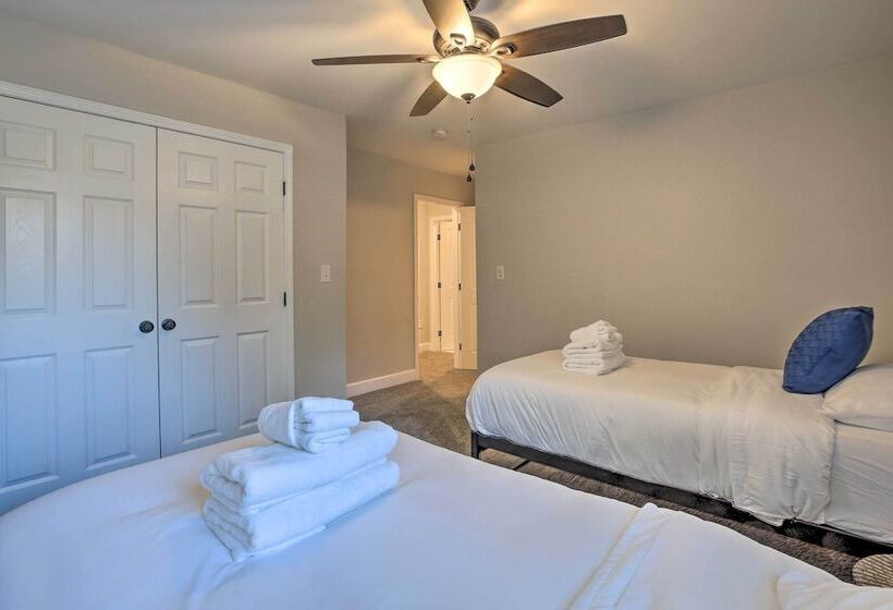 Historic College Park Retreat W/ New Deck!