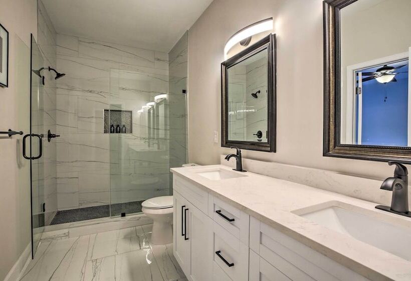 Historic College Park Retreat W/ New Deck!