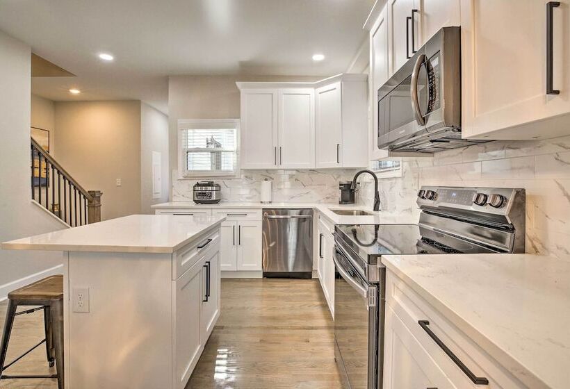 Historic College Park Retreat W/ New Deck!