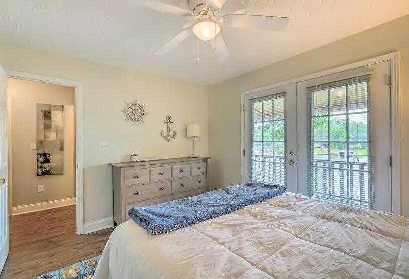 Lakefront Home W/ Entertainment Space & Dock!