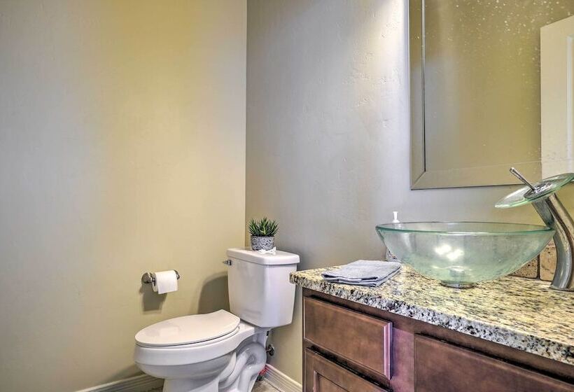 Las Cruces Retreat W/ Patio   Close To Dtwn!