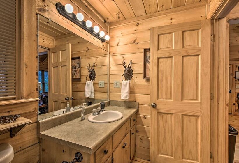 Cherry Log Cabin: 10 Min To Ellijay/blue Ridge!