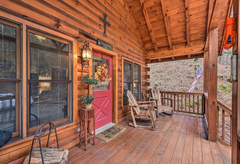 Cherry Log Cabin: 10 Min To Ellijay/blue Ridge!