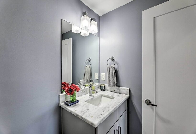 Nashville Home W/ Rooftop Deck < 2 Mi To Dtwn