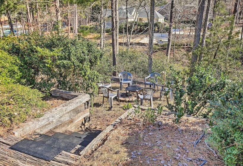 Luxe Lake House W/ Pool & Dock On Deep Water Cove!