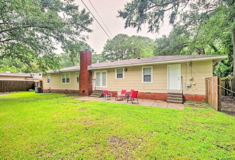 Modern Jackson Home W/ Yard ~ 8 Mi To Dtwn!
