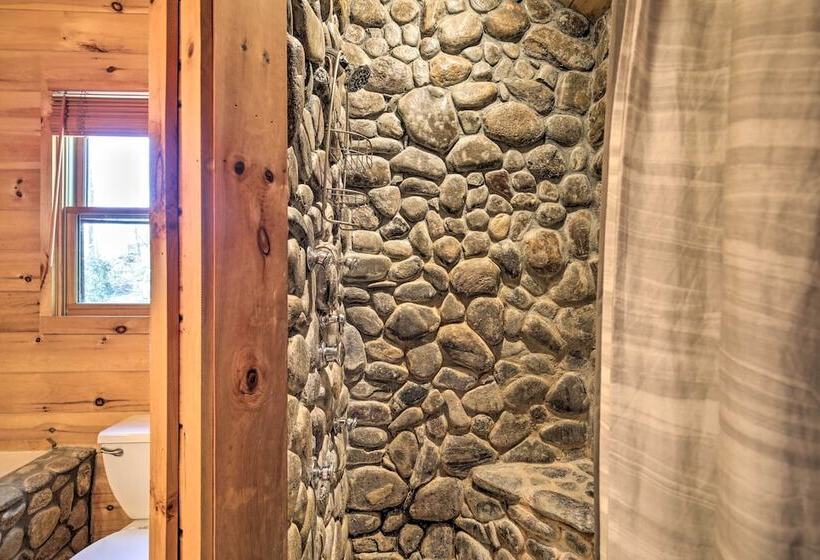 Mountain Dream Cabin In Humphrey Heights Complex