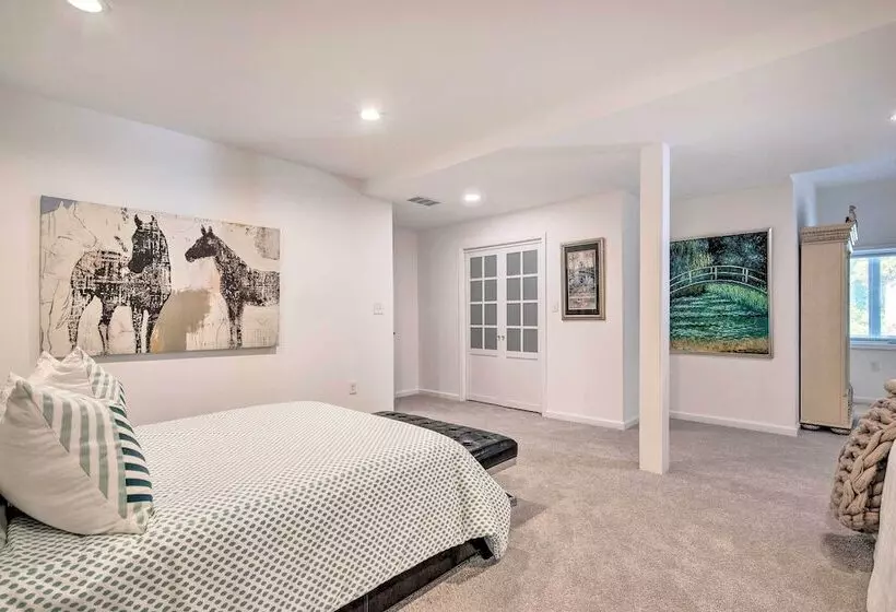 Peaceful Smyrna Home W/ Wood Burning Fire Pit