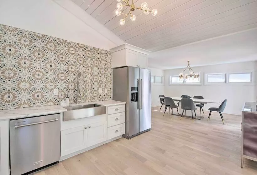 Peaceful Smyrna Home W/ Wood Burning Fire Pit