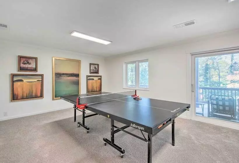 Peaceful Smyrna Home W/ Wood Burning Fire Pit