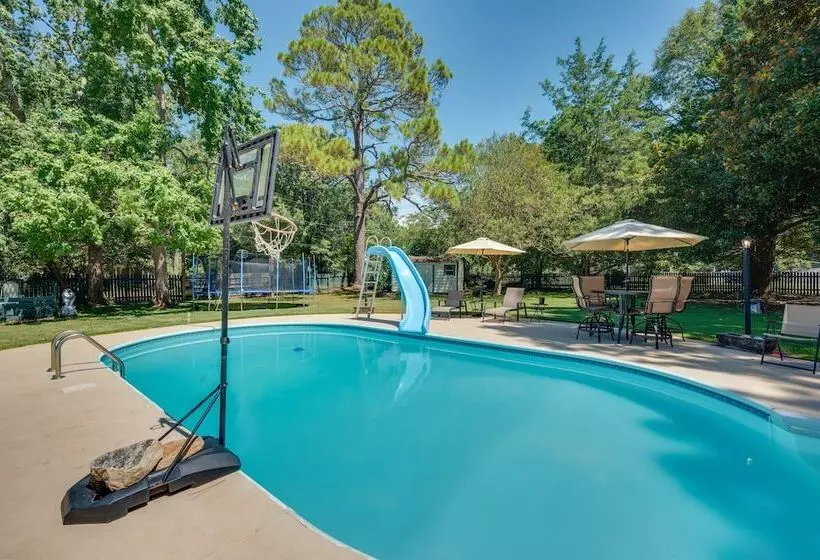 Pet Friendly Fort Valley Home W/ Private Pool