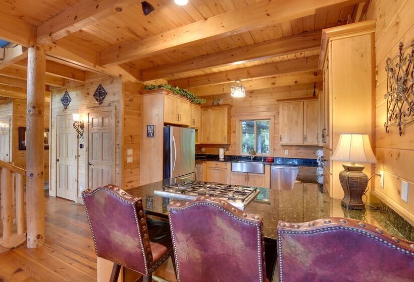 Pet Friendly Sky Valley House W/ Game Room & Views