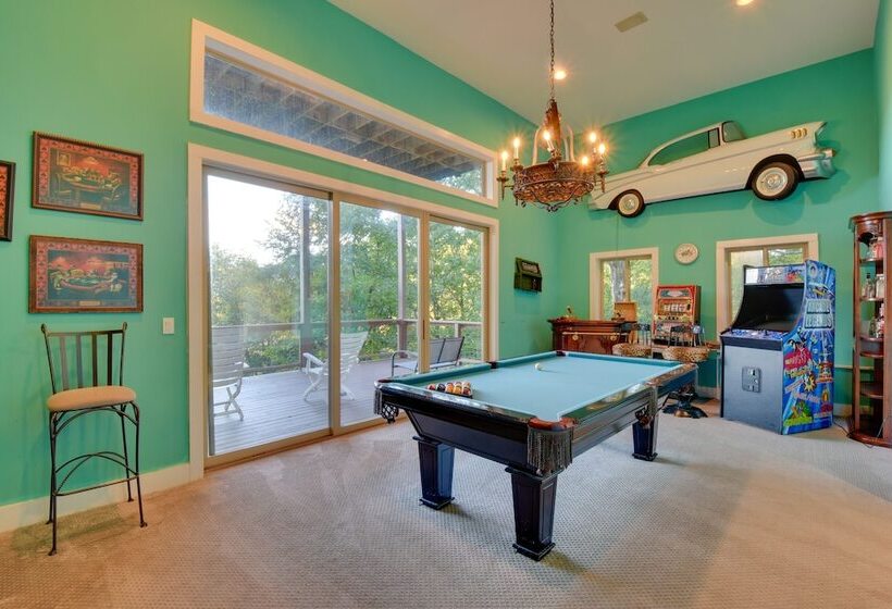 Pet Friendly Sky Valley House W/ Game Room & Views