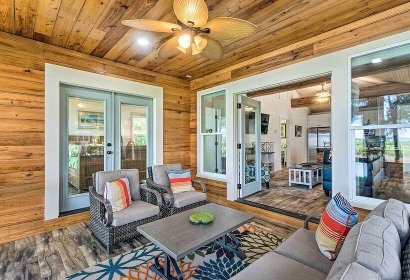 Riverfront Darien Cottage W/ Private Dock!