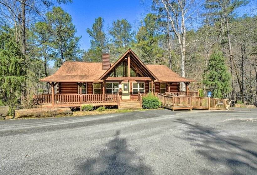 Scenic Talking Rock Creek Resort Home W/ Hot Tub