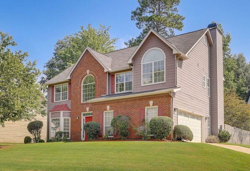 Spacious Roswell Vacation Rental: 25 Mi To Atlanta