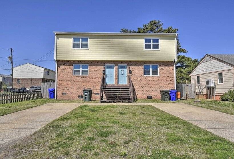 Sunny Norfolk Duplex   Walk To Lake & Beach!