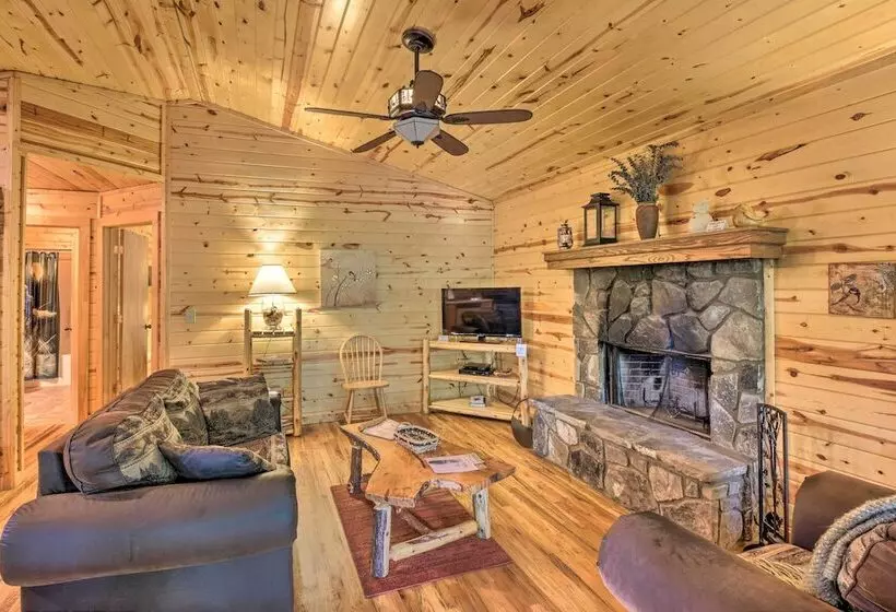 The Get Away At The Sautee Mountain Retreat