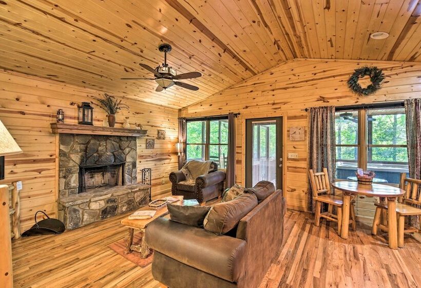 The Get Away At The Sautee Mountain Retreat