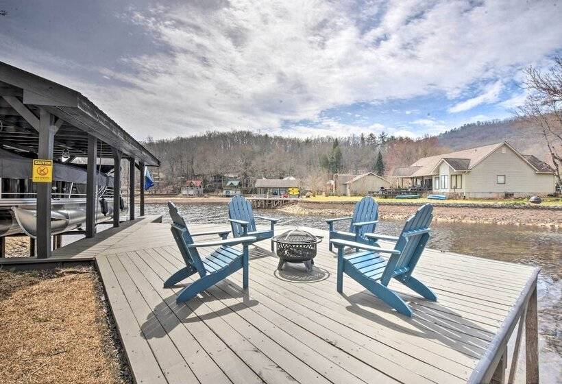 The Ultimate Luxury Retreat On Lake Burton!