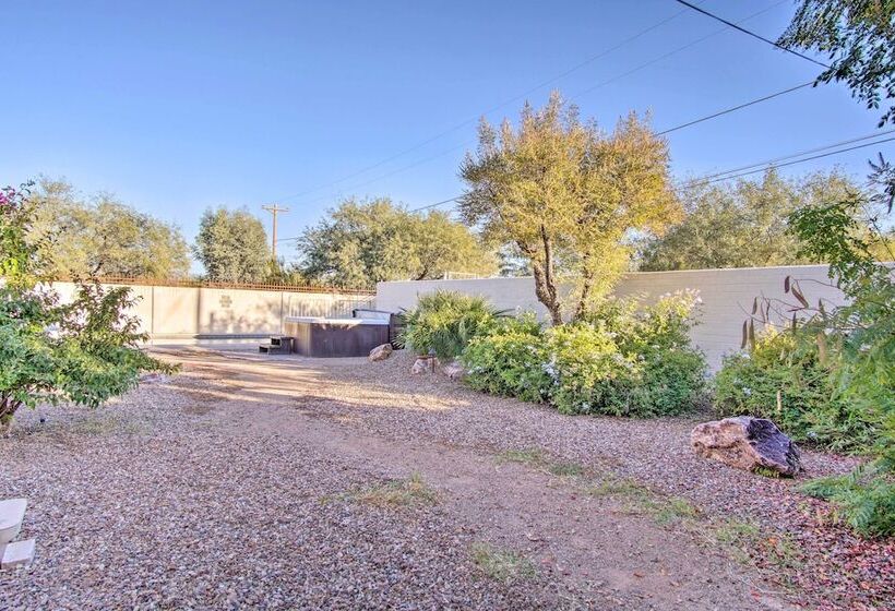 Tucson House W/ Private Pool: 5 Mi To Downtown!