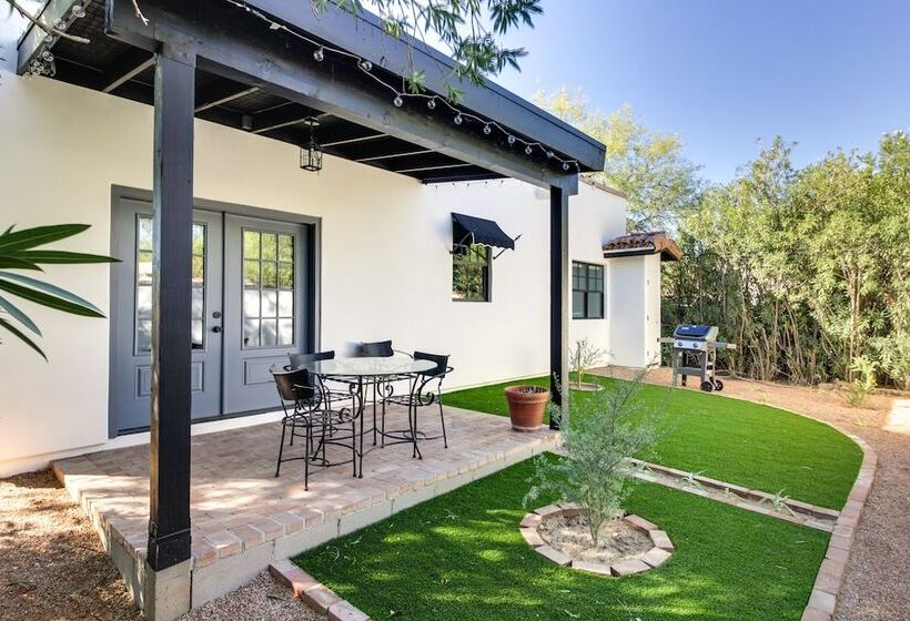 Tucson Spanish Bungalow W/ Yard, Near Downtown!