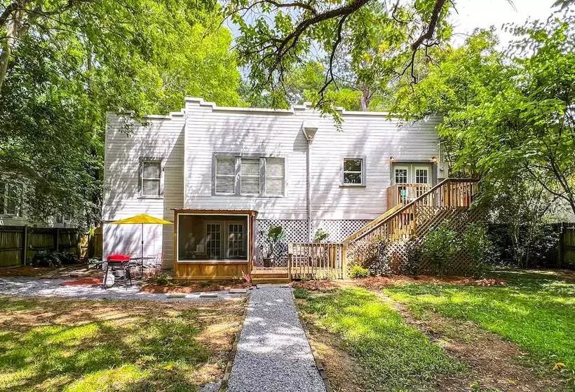Updated Central Jackson Home < 2 Mi To Dtwn!