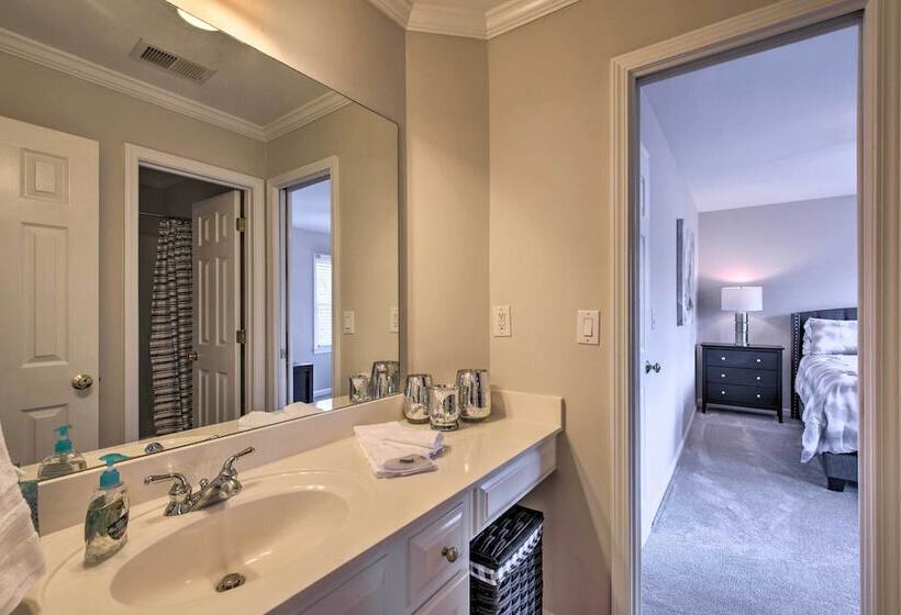 Updated Mableton Home ~ 14 Miles To Downtown Atl!