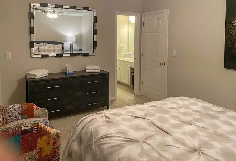 Updated Mableton Home ~ 14 Miles To Downtown Atl!