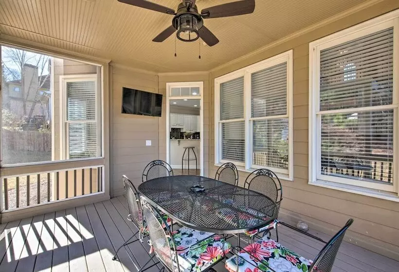 Updated Mableton Home ~ 14 Miles To Downtown Atl!