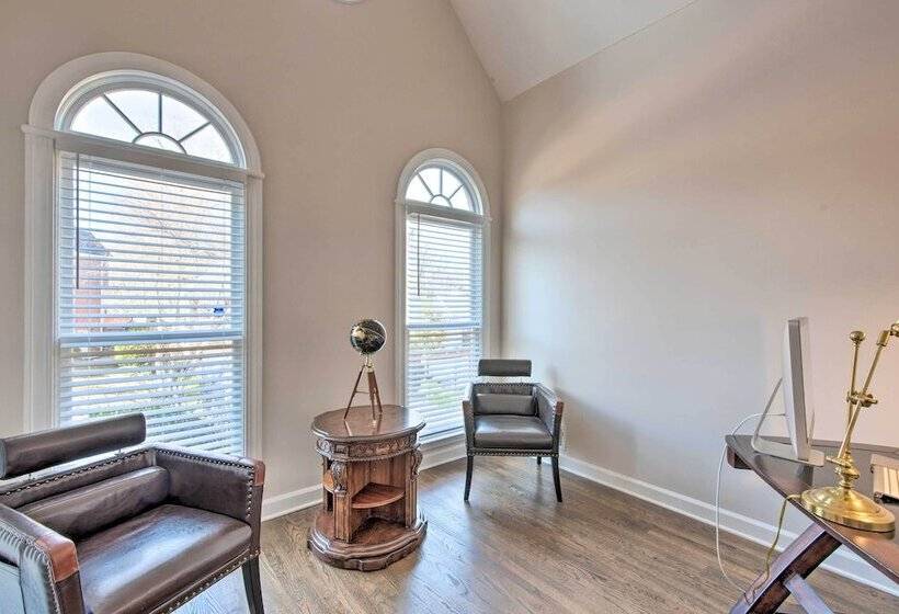 Updated Mableton Home ~ 14 Miles To Downtown Atl!