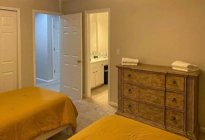 Updated Mableton Home ~ 14 Miles To Downtown Atl!