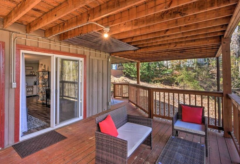 Upscale Lakefront Retreat W/ Dock And 2 Decks!