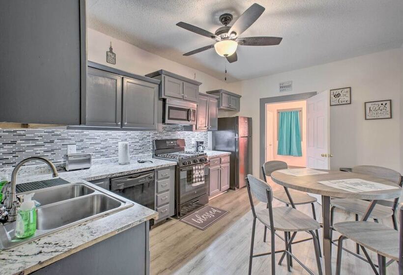 Uptown Nola Abode, 4 Miles To The French Quarter!