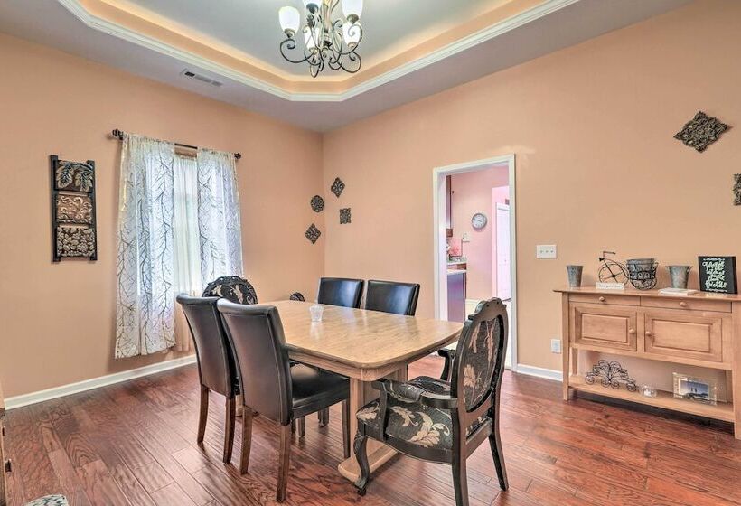 Wooded Georgia Retreat On 6 Acres W/ Fire Pit