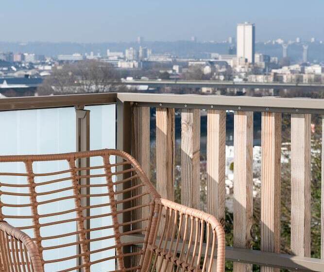 צימר Rouen Seine View Apartment