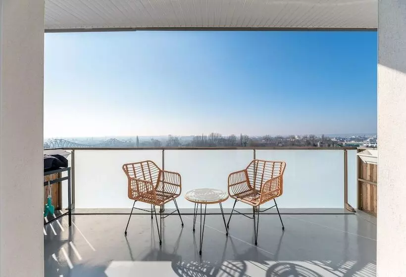 ベッドアンドブレックファースト Rouen Seine View Apartment