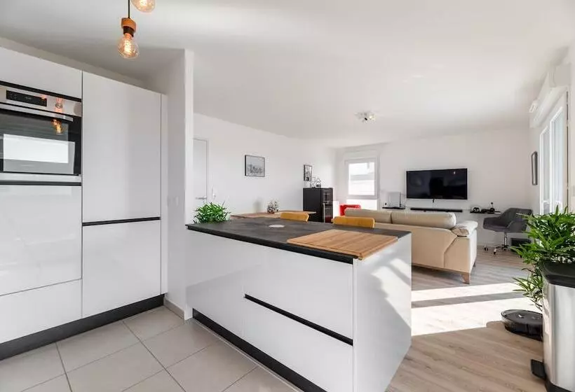 ベッドアンドブレックファースト Rouen Seine View Apartment