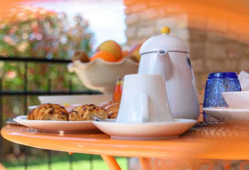 B&b Villa Adriana Castel Del Monte