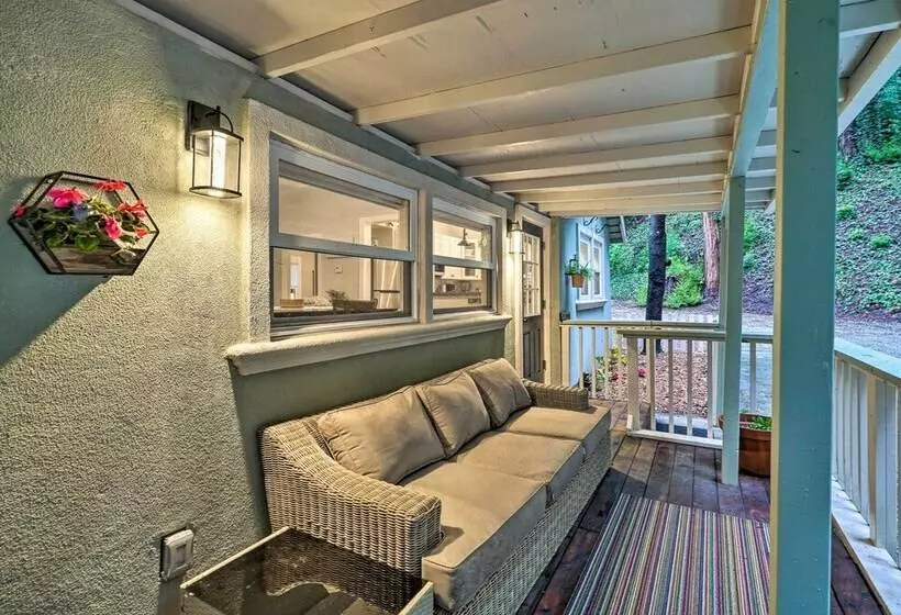 California Cottage < 4 Mi To Redwood Hiking Trails