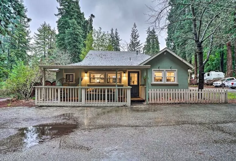 California Cottage < 4 Mi To Redwood Hiking Trails
