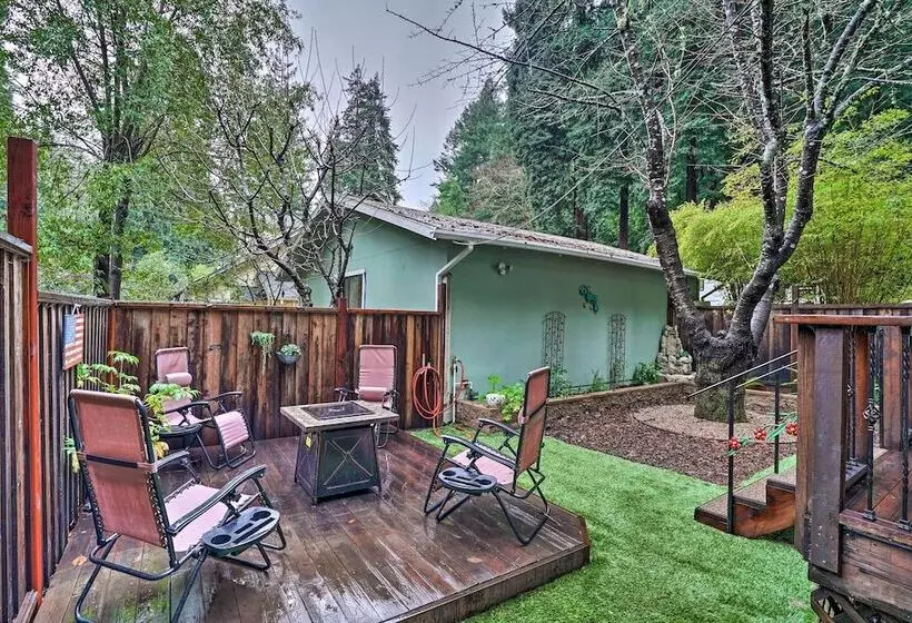 California Cottage < 4 Mi To Redwood Hiking Trails